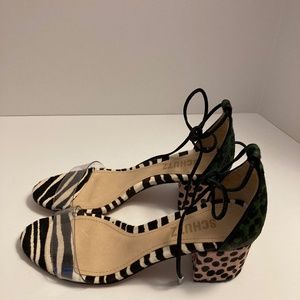NEW SCHUTZ Pink and Green Animal Print Heels Size 5.5 Trendy ~ Spring ~ Vacay!